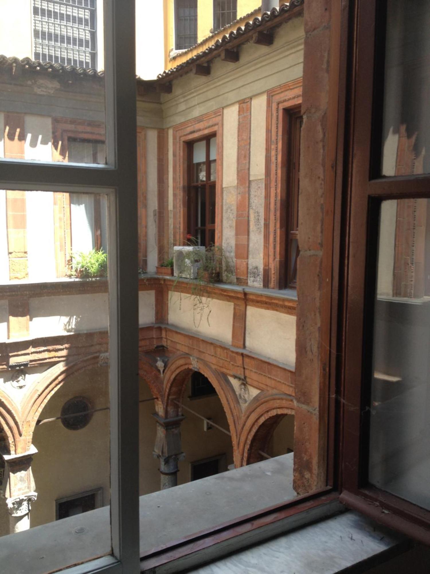Free 30 Minutes Preemptive Cognitive Disconnect Therapy Price Location Real Duomo Palace Mini Suite Milano Ngoại thất bức ảnh