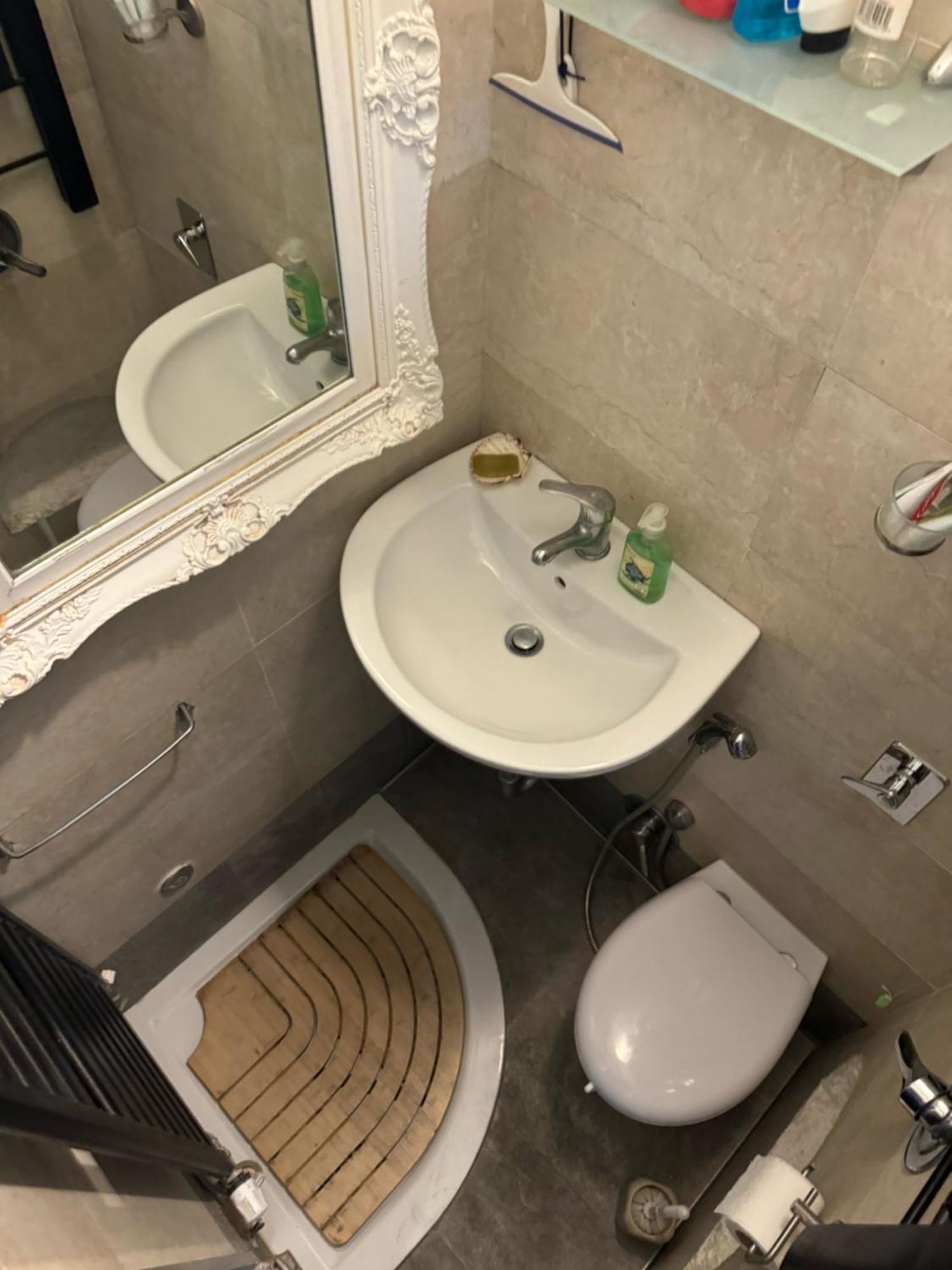 Free 30 Minutes Preemptive Cognitive Disconnect Therapy Price Location Real Duomo Palace Mini Suite Milano Ngoại thất bức ảnh